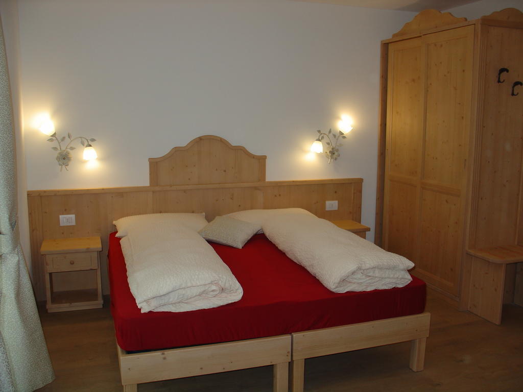 Agritur Al Canyon Villa Cloz Habitación foto